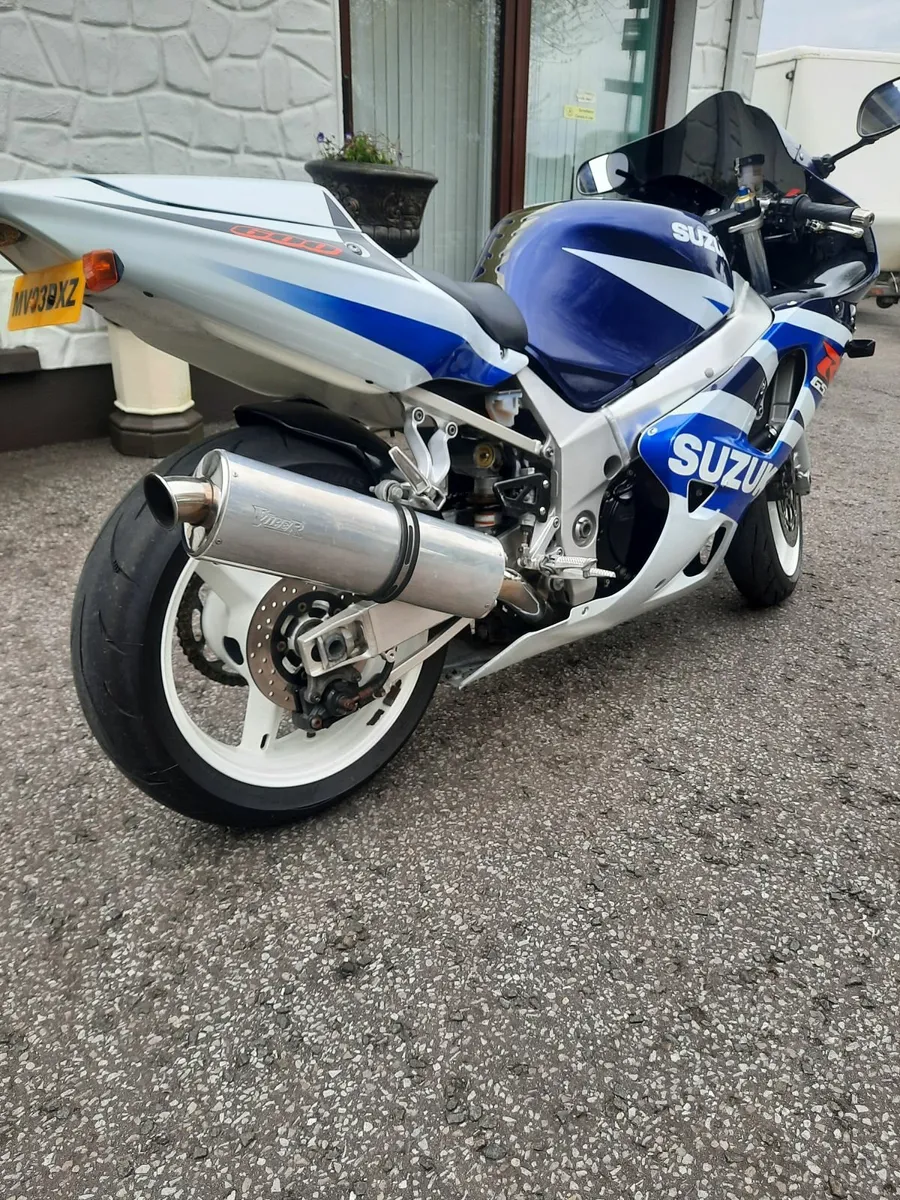 Suzuki GSX-R 600 - Image 2