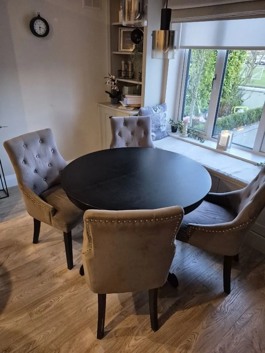 Dining Table with 4 Chairs - Image 2