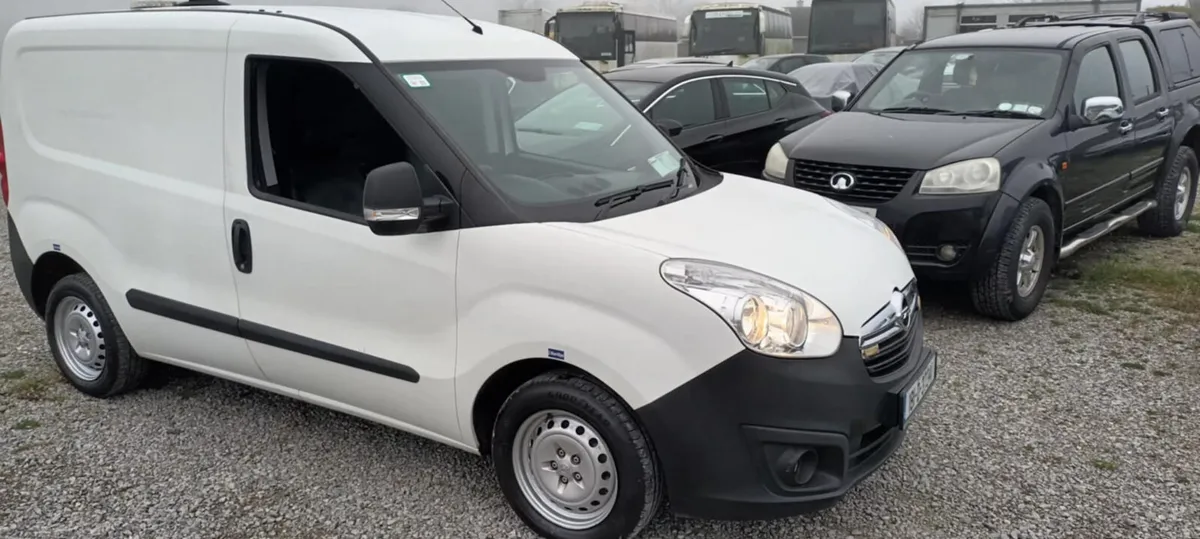 Opel Combo Low Kilometres Stunning Van - Image 1