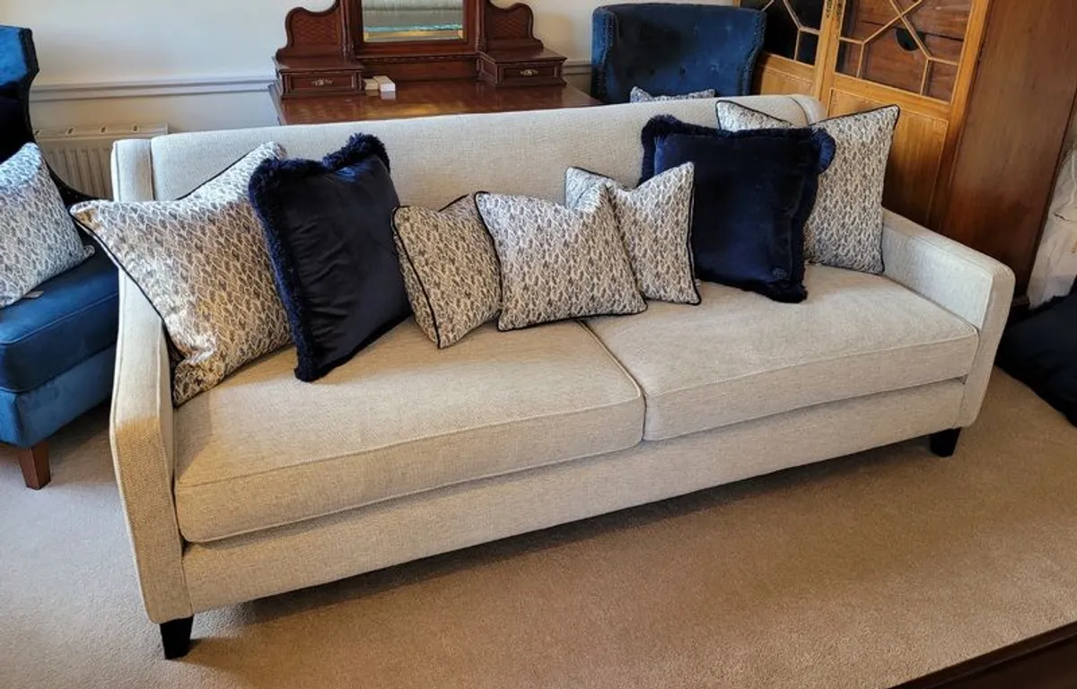 Ventura Alexander Sofa - Image 1