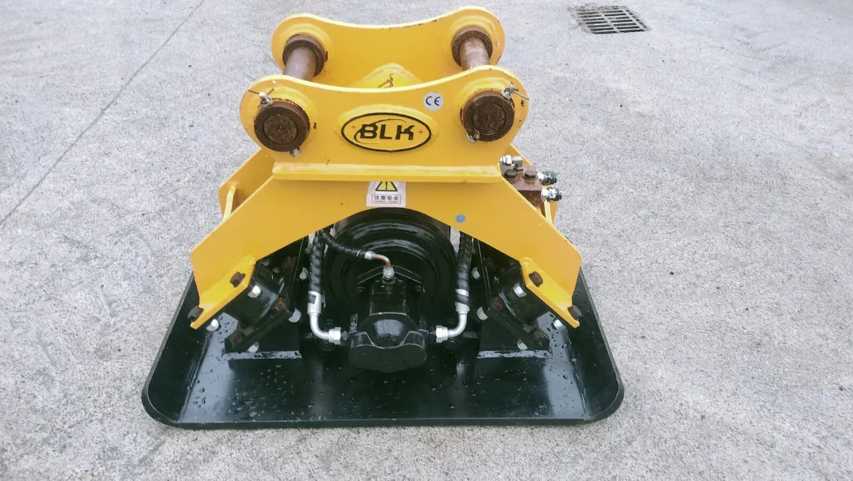 Trench whacker on 50mm pins - Image 1