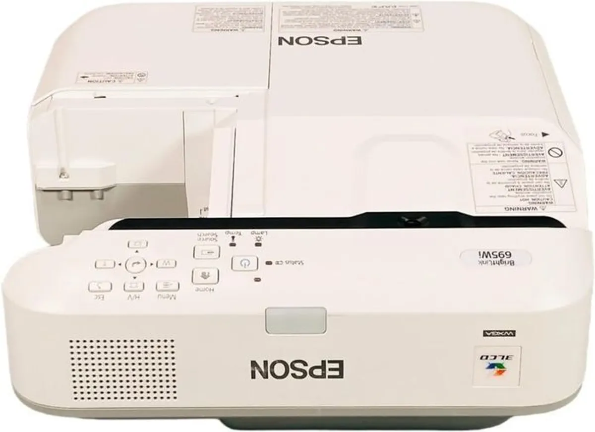 Epson BrightLink 695Wi 3LCD Projector WXGA Ultra Short Throw (Lamp Hours: 1162). - Image 1