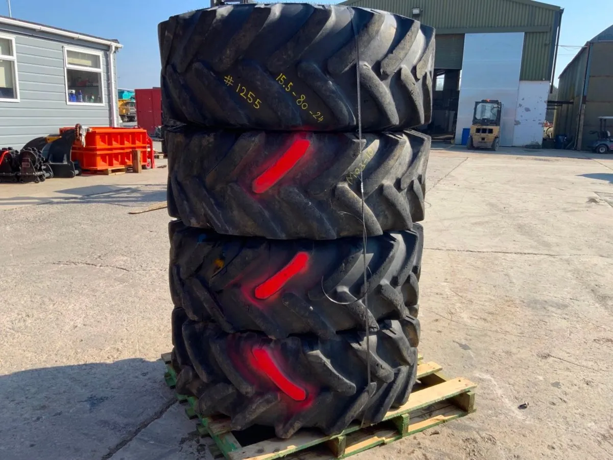 15.5/80/24 JCB TELEPORTER TYRES.........1255. - Image 2