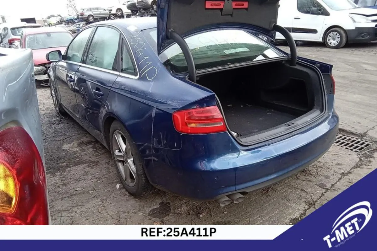 2012 AUDI A4 BREAKING FOR PARTS - Image 1