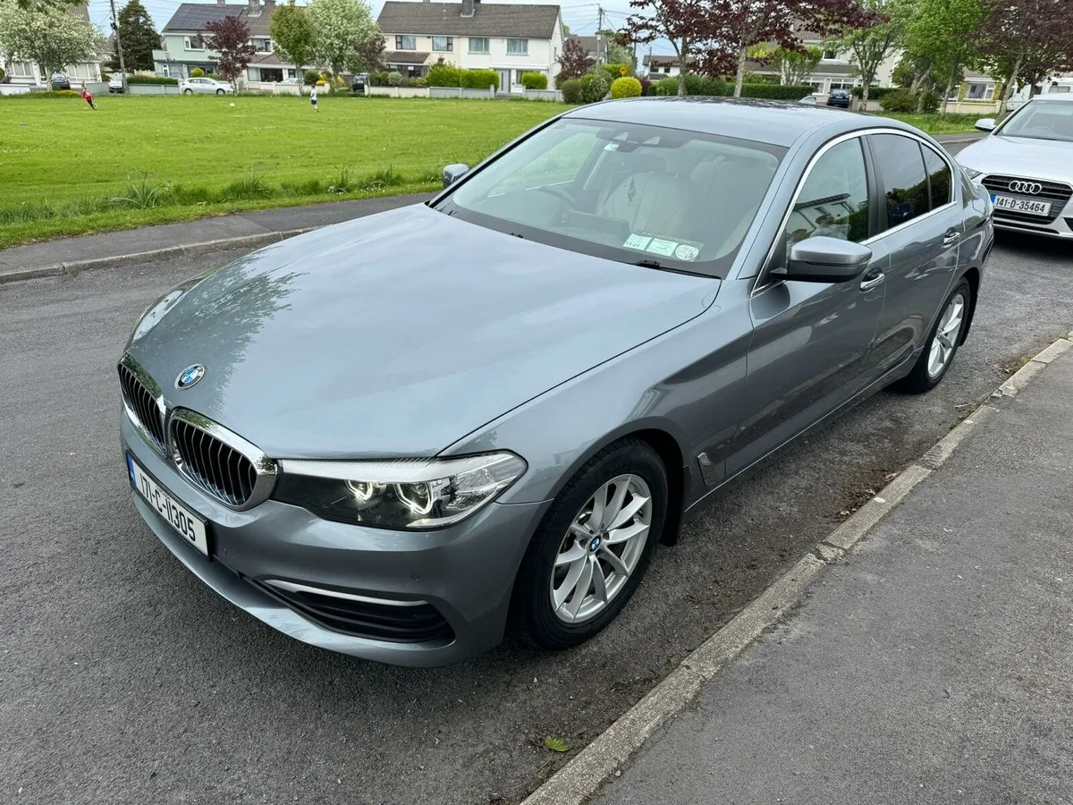 2017 BMW 5 Series 520D SE | PRICE DROP! - Image 2