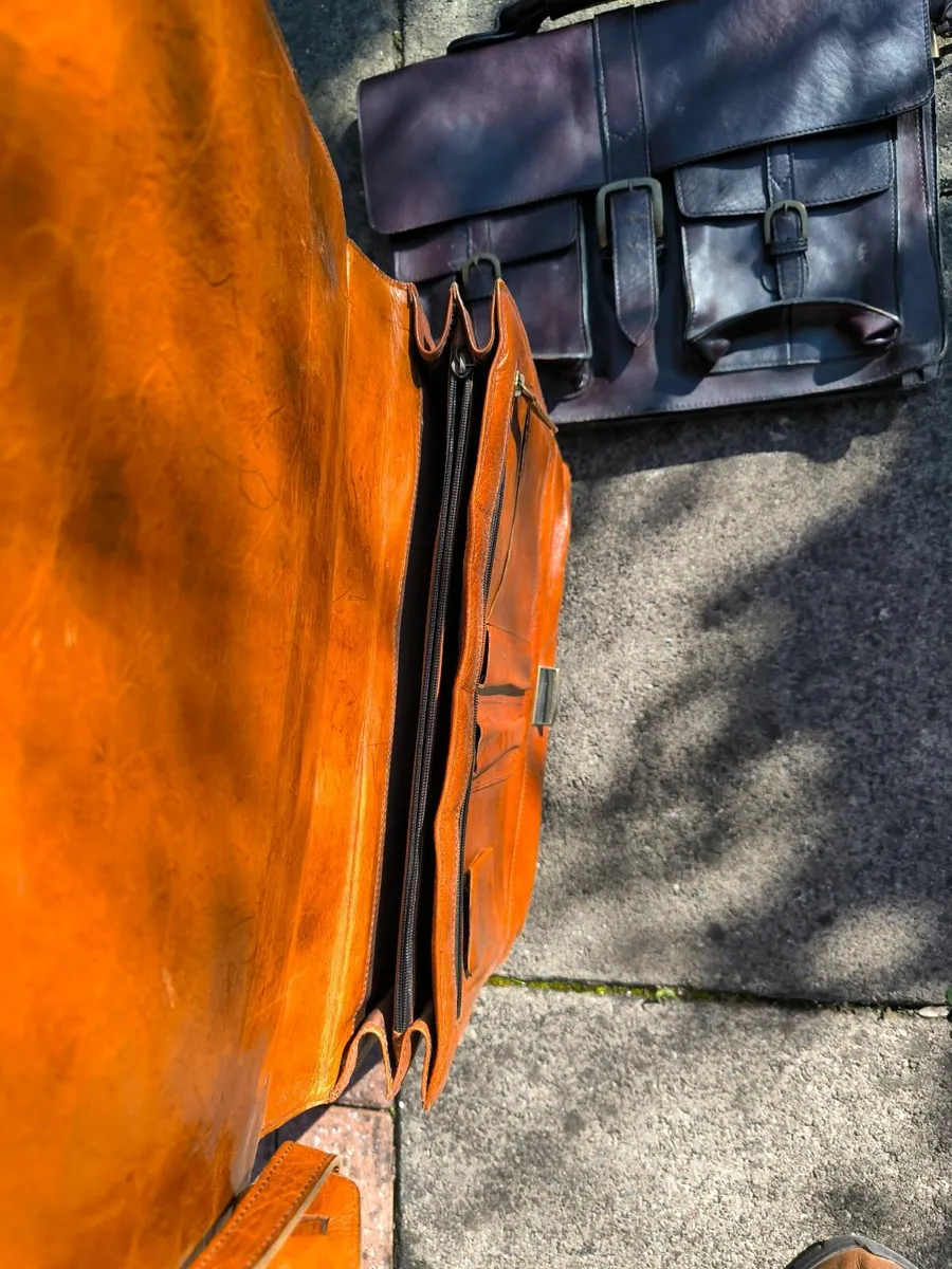 Brief case - Image 2