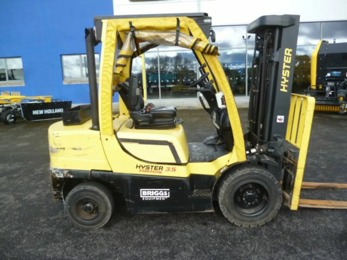 Hyster 3.5 tonne  forklift - Image 4