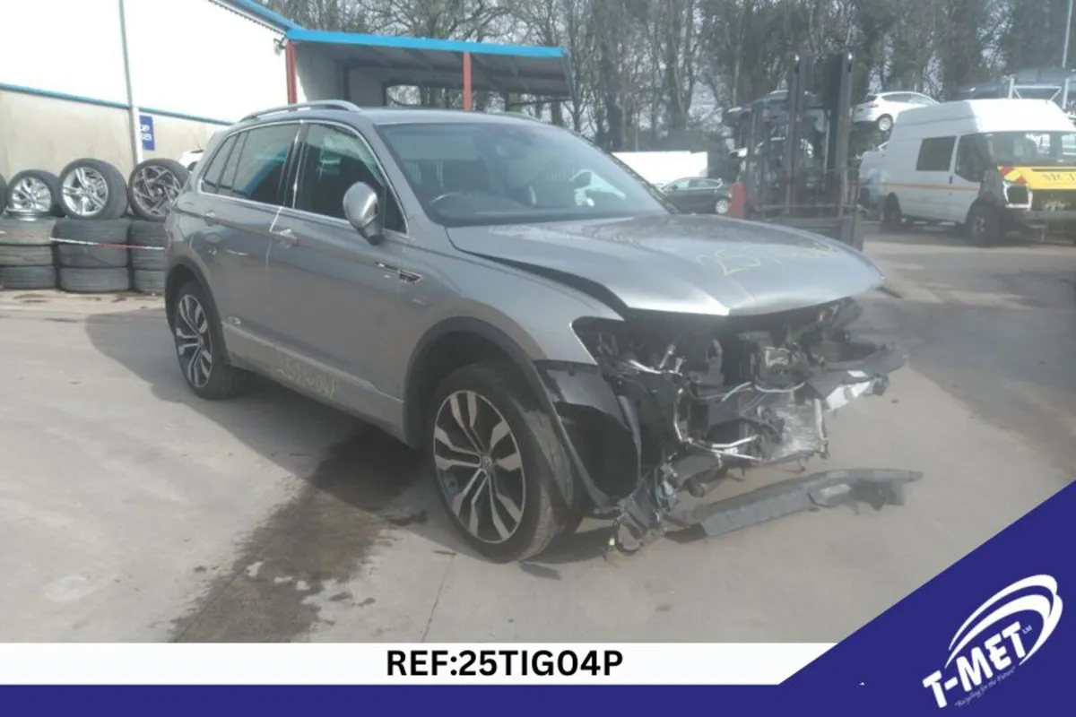 2015 VOLKSWAGEN TIGUAN BREAKING FOR PARTS - Image 4