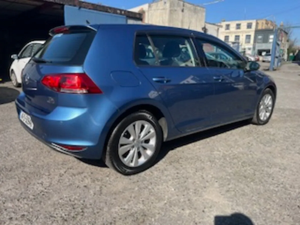 2014 VOLKSAWGEN GOLF COMFORTLINE, AUTOMATIC - Image 3