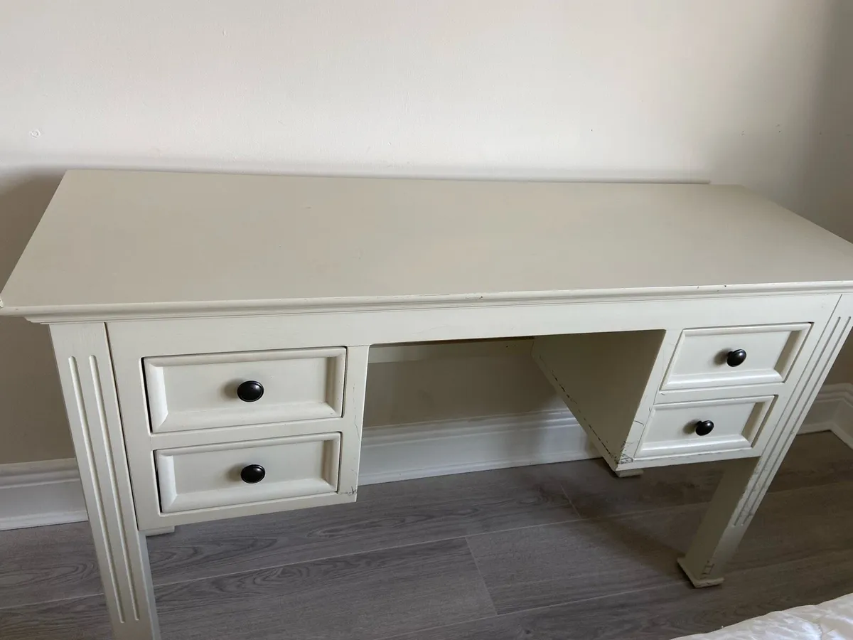 Wardrobe and vanity unit / desk - Image 4