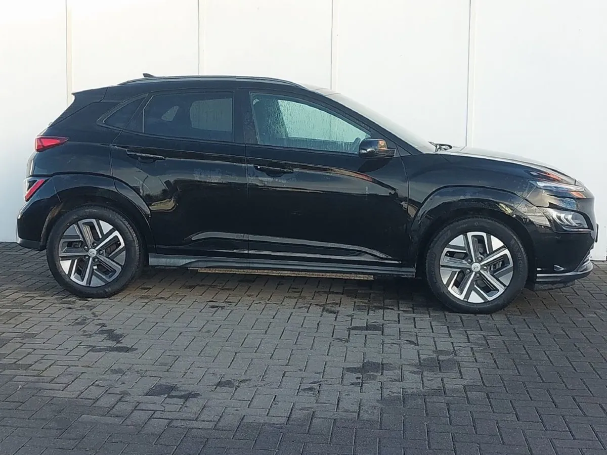 Hyundai Kona Premium EV Long Range 64kw ON Sale - Image 4