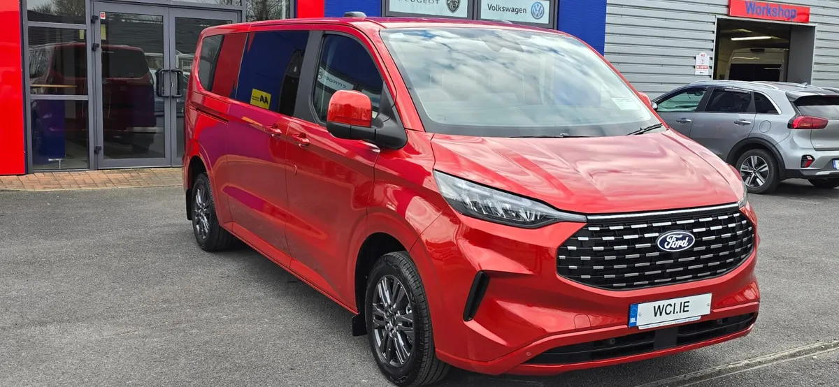 Wheelchair Accessible Ford Tourneo Custom - Image 4
