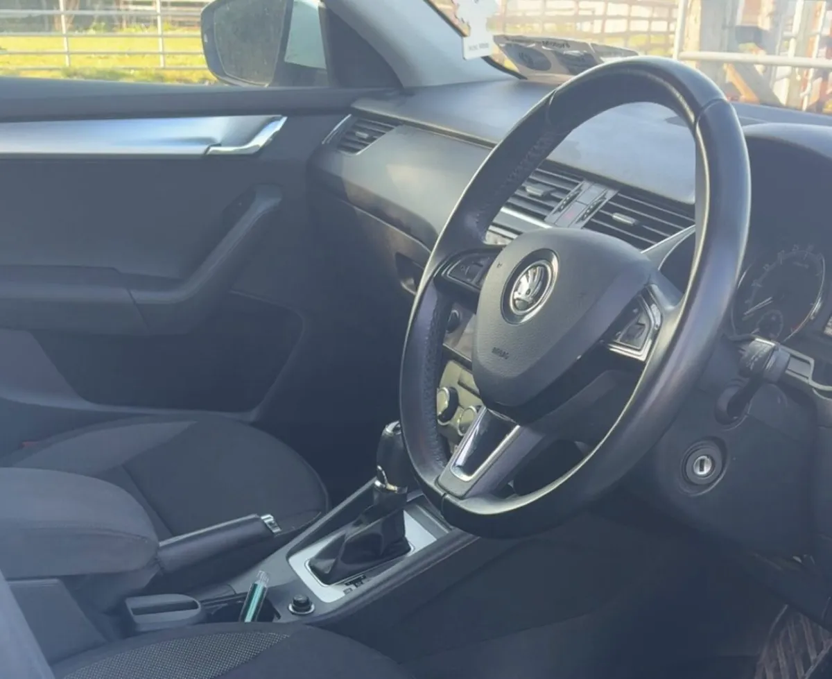 Skoda Octavia 2018 - Image 3