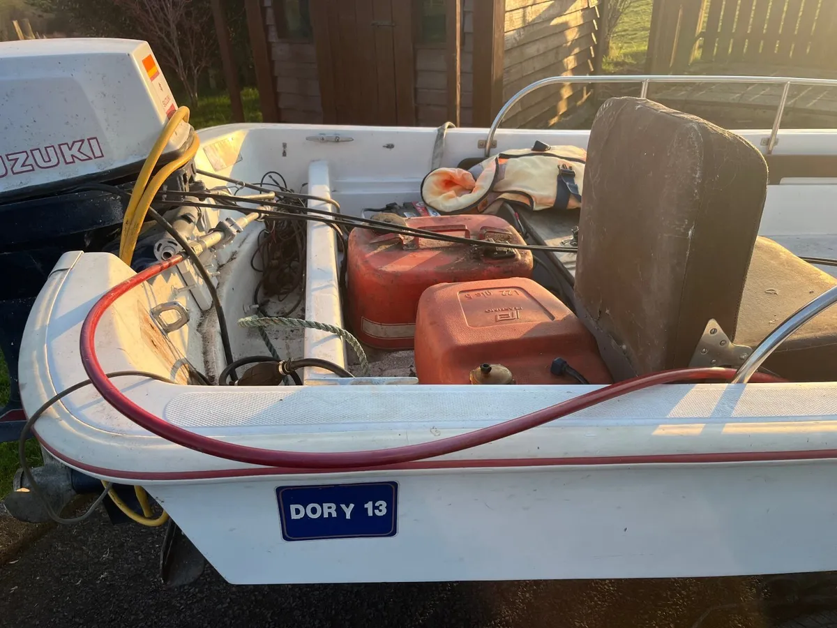 13’ Dory Boat - Image 2