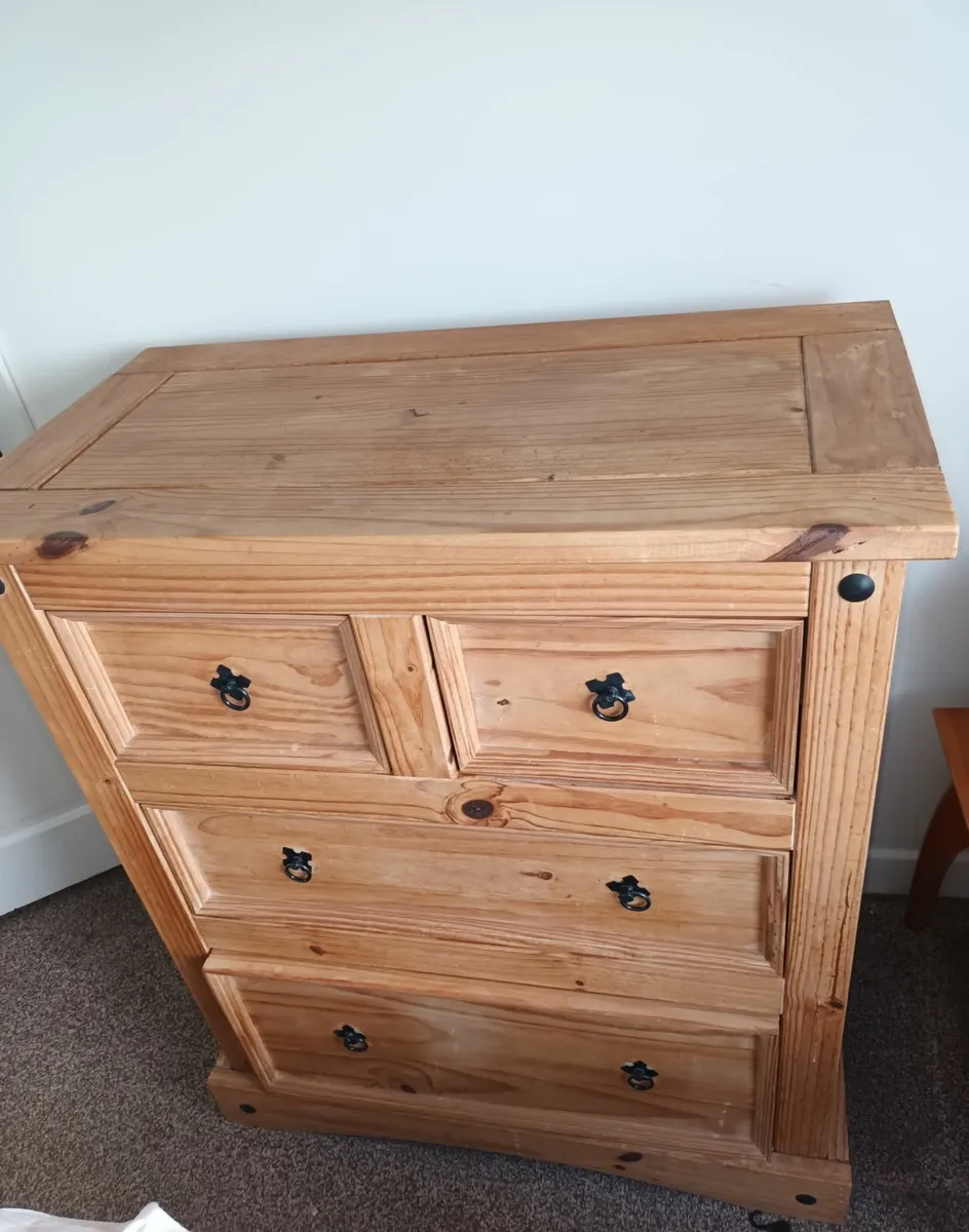 Bedroom furniture - Image 2