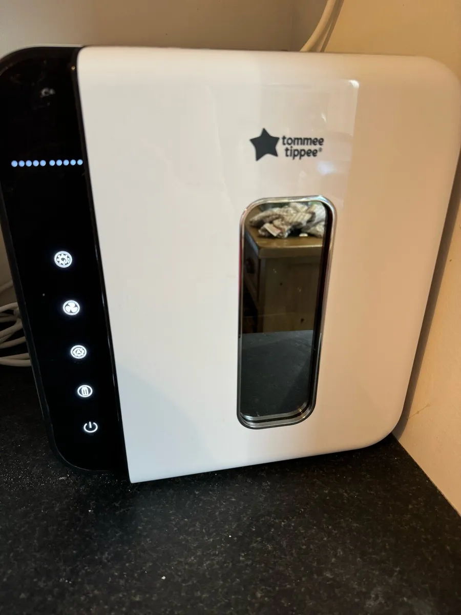Tommee Tippee UV steriliser - Image 2