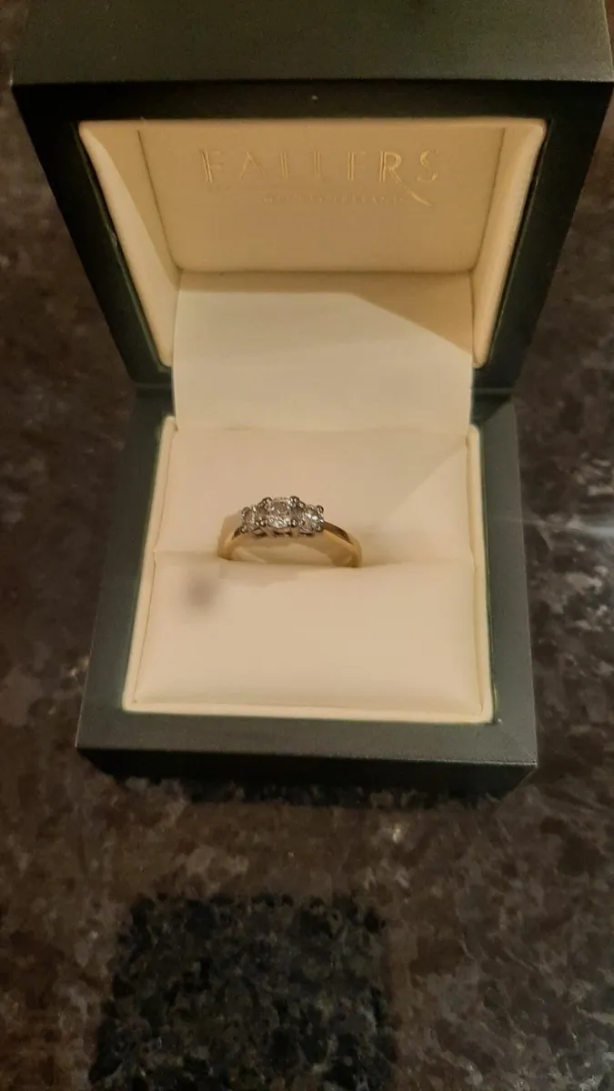 engagement and wedding ring - Image 2