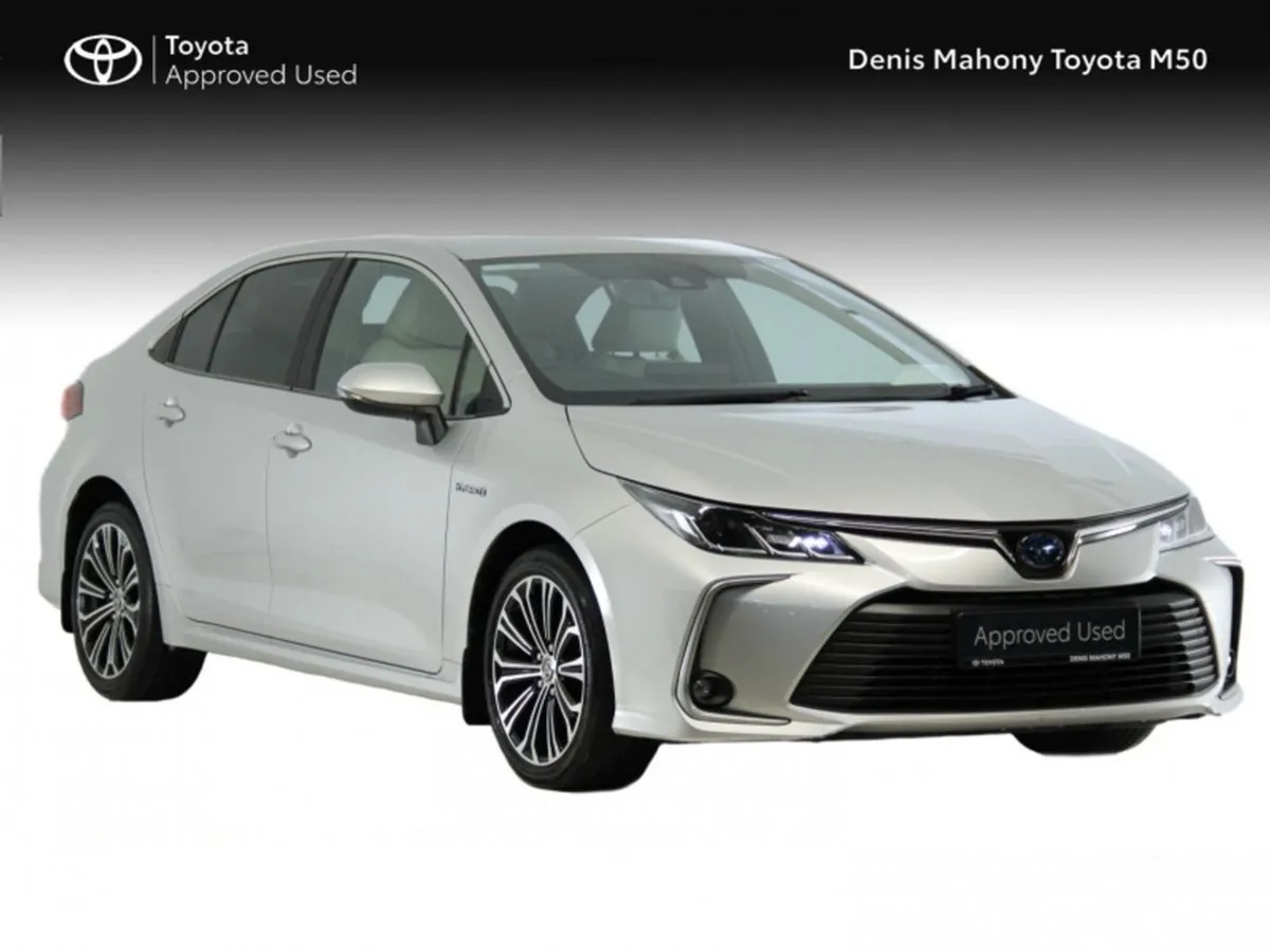 Toyota Corolla Hybrid Luna Sport Auto - Image 1