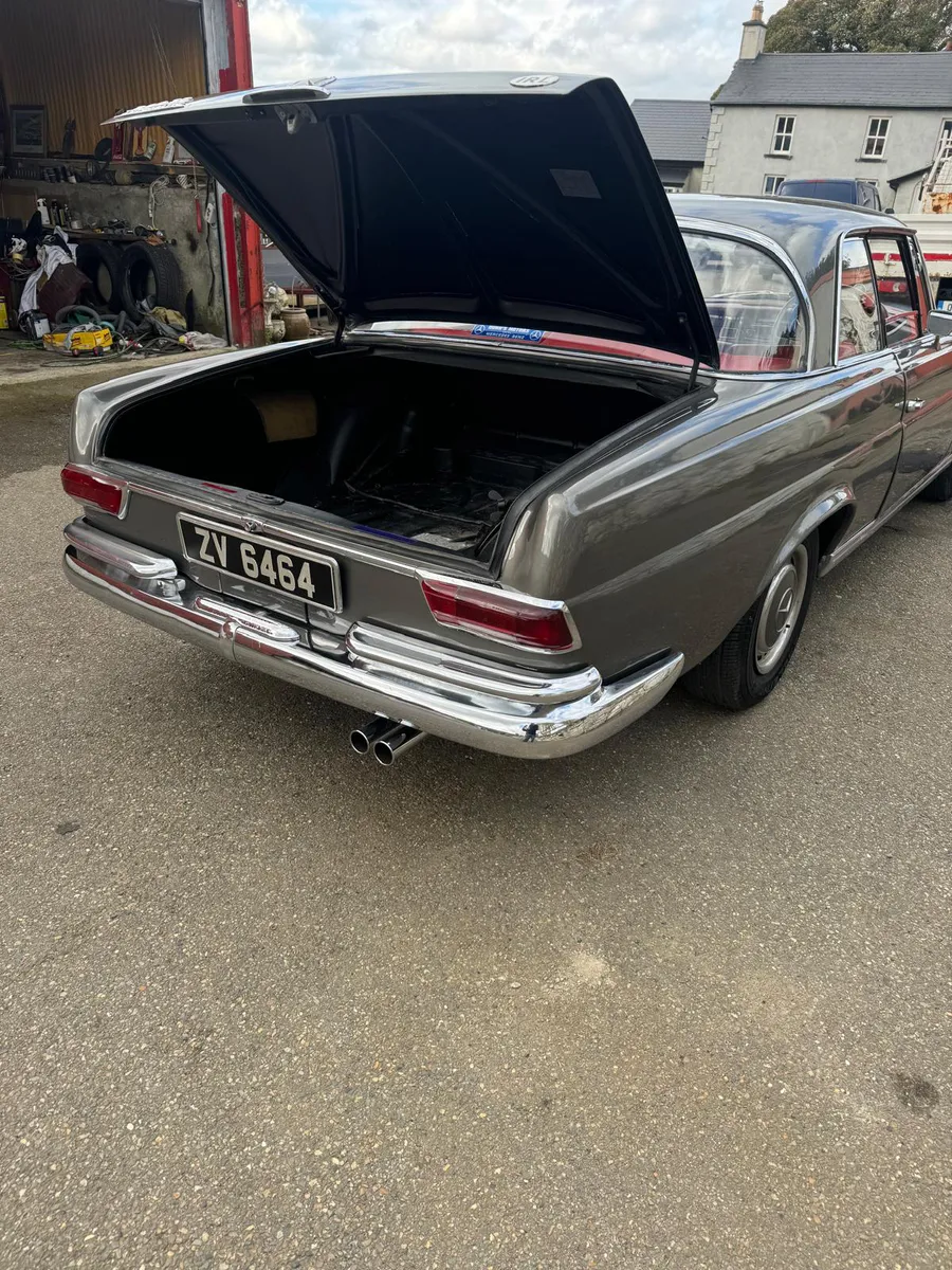 Mercedes 280 SEB Coupe Auto 1969 W111 - Image 3