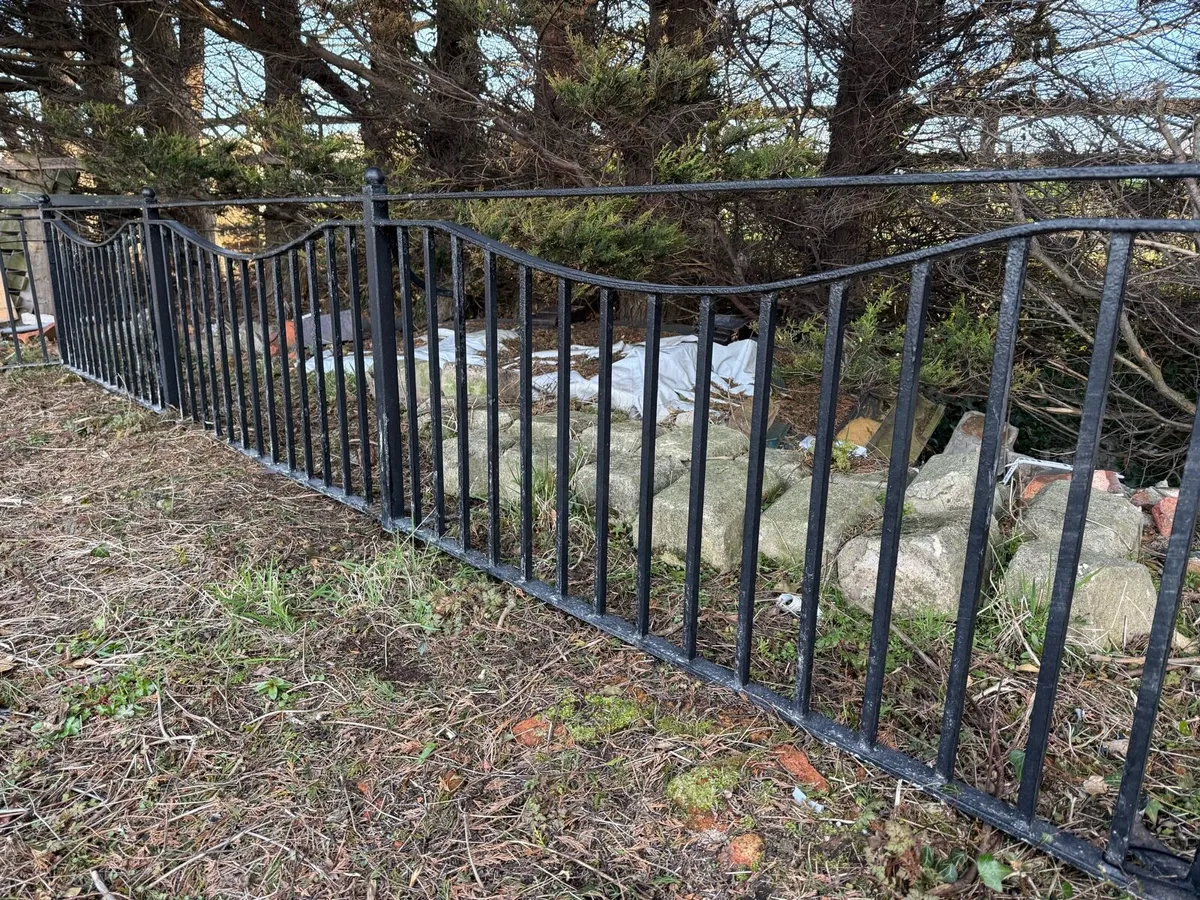 70 foot of reclaimed metal railing - Image 1