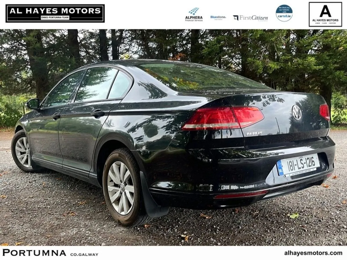 Volkswagen Passat Trendline 1.6 TDI 6speed 120BHP - Image 3