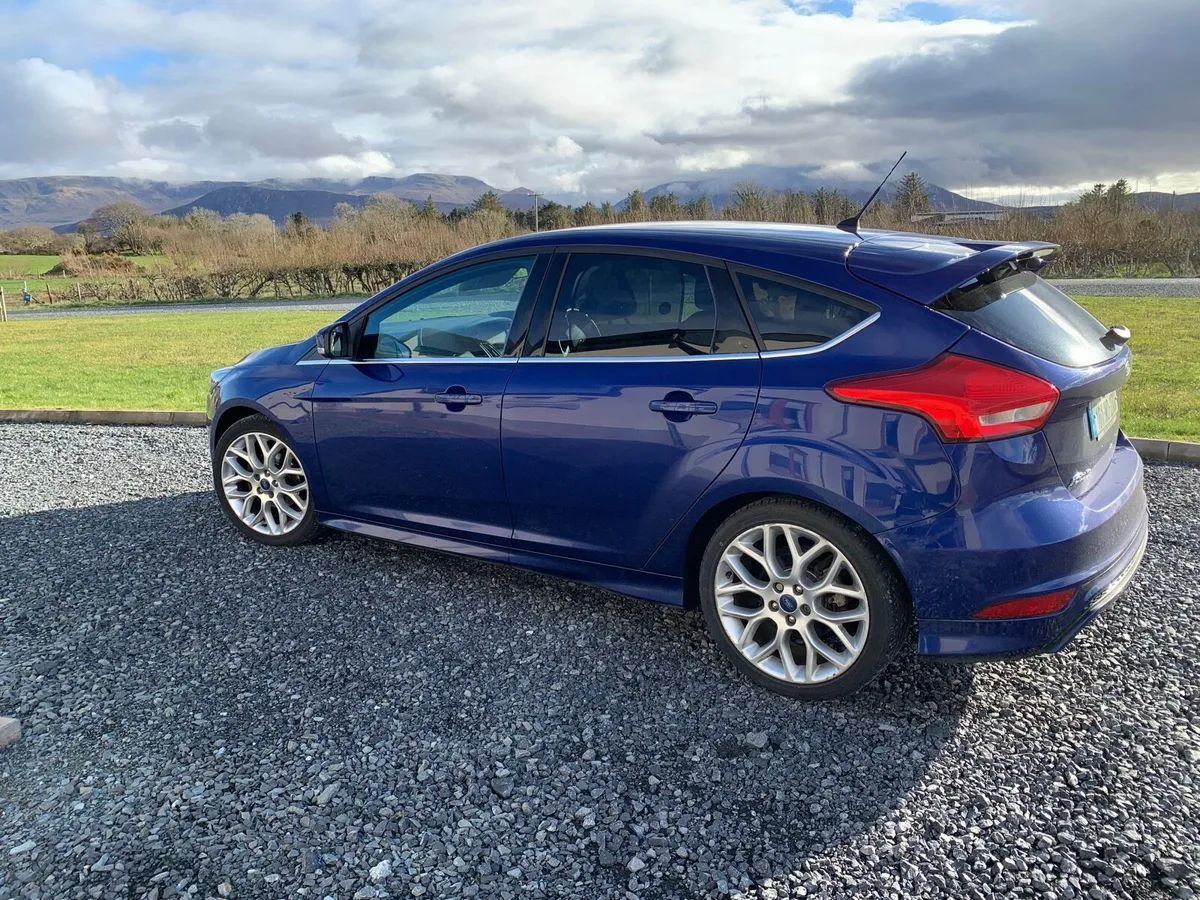 Ford Focus - Image 1