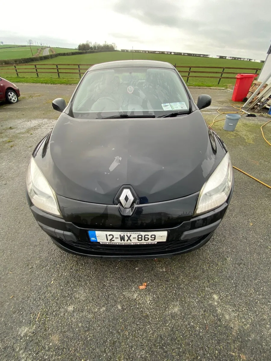 2012 Renault megane - Image 1