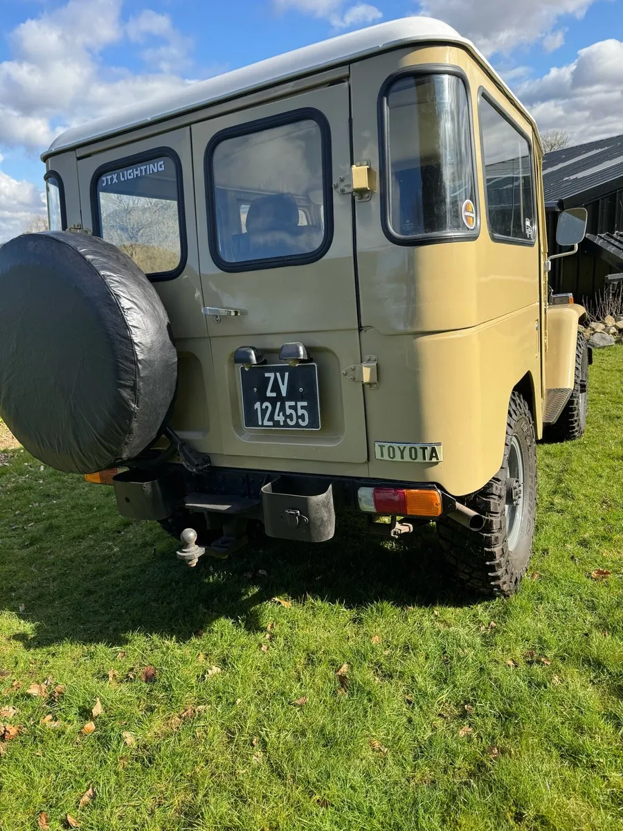 Toyota fj40 landcruiser - Image 2