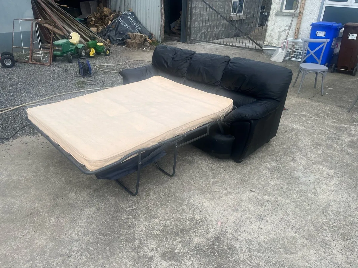 Pull out sofa bed - Image 4