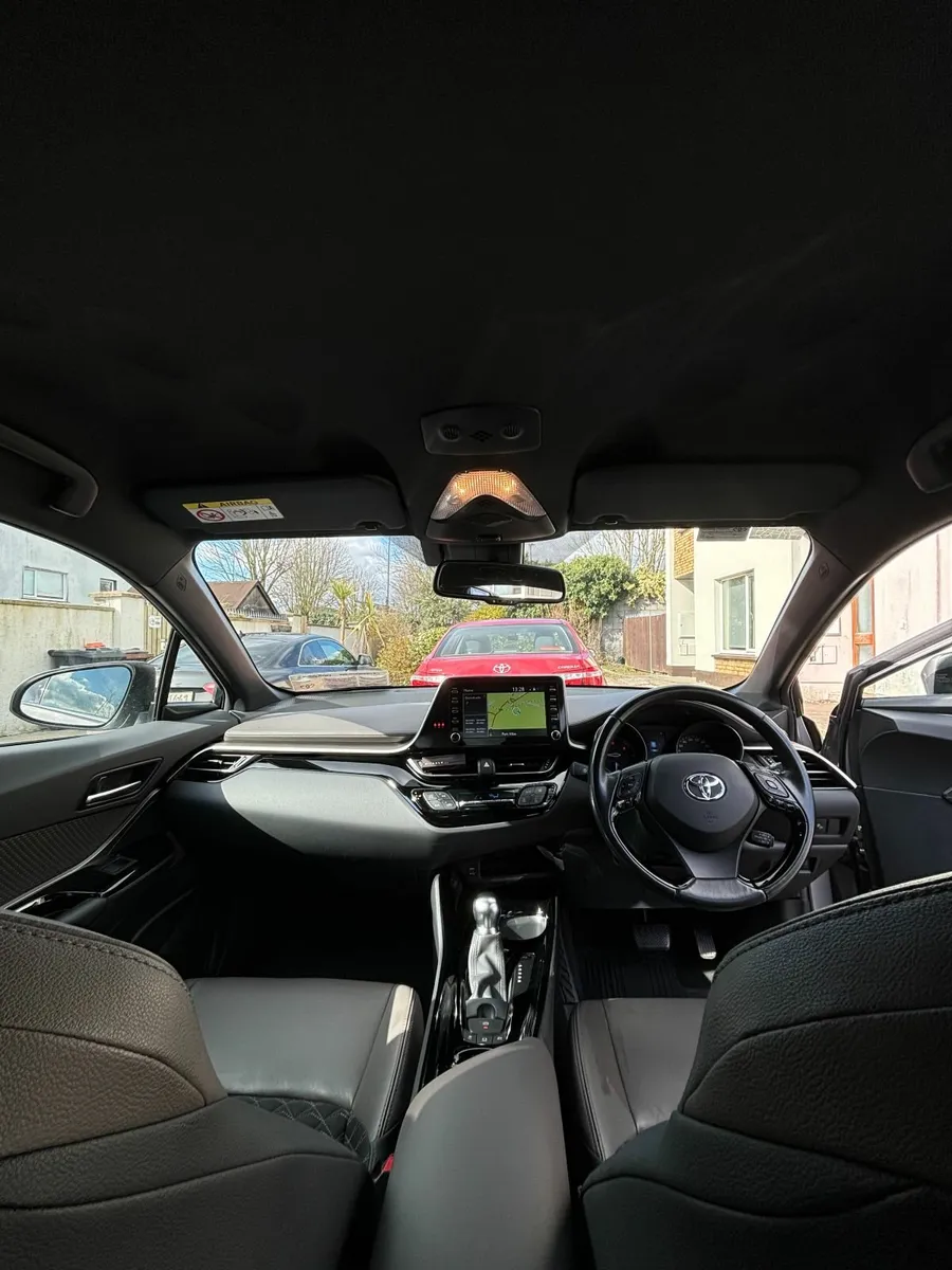 Toyota C-HR 2021 - Image 3