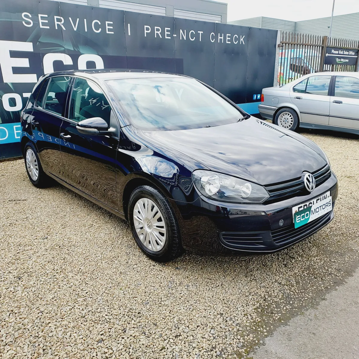 VOLKSWAGEN GOLF 2012 - 1.2 TSI - NOT JAP IMPORT - Image 1