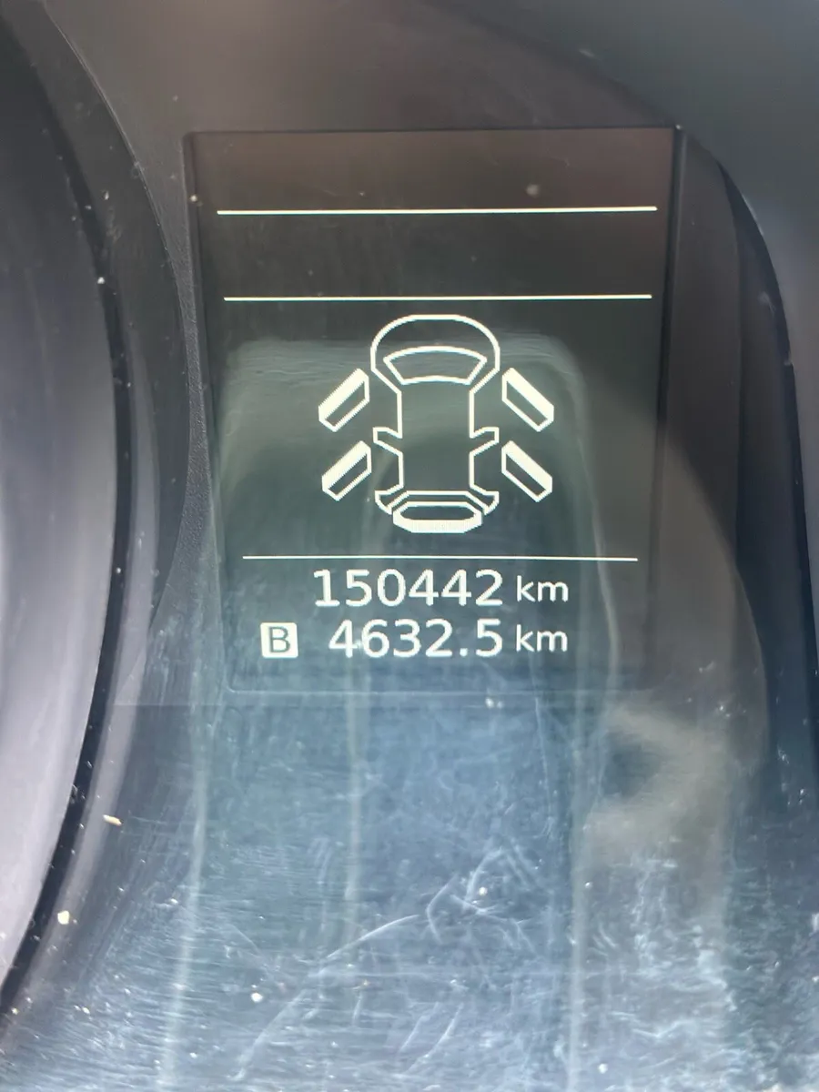 Nissan NV 200 - Image 4