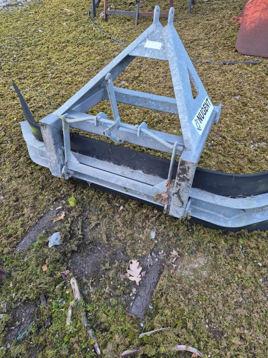 Yard scraper - Image 1