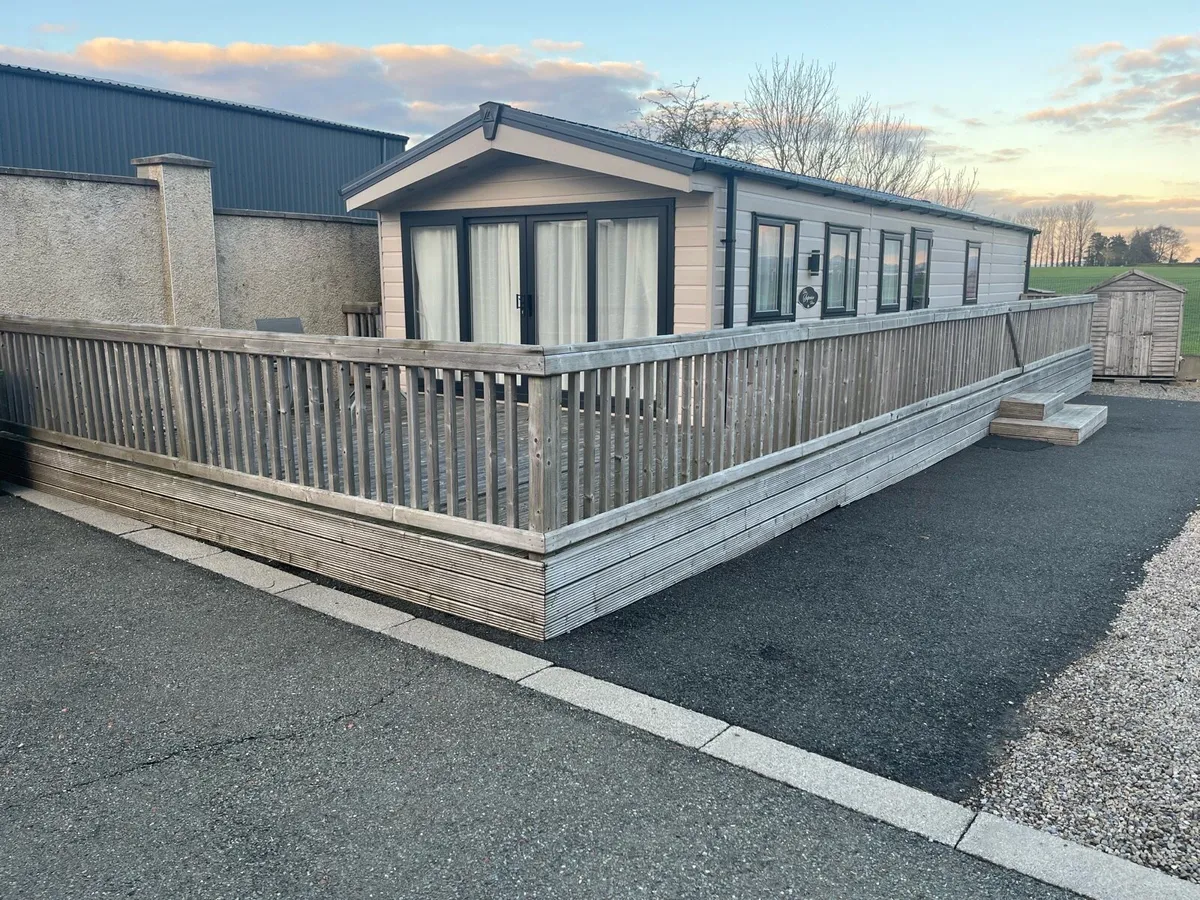 Decking free to take away - Image 1