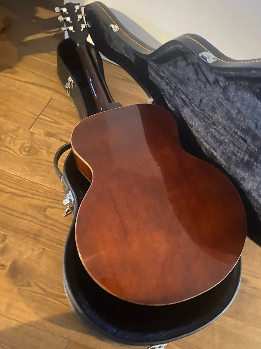 Jumbo Acoustic Guitar - Image 3
