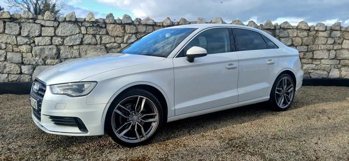 Audi A3 Salon Auto. Leather Rev Camera - Image 1