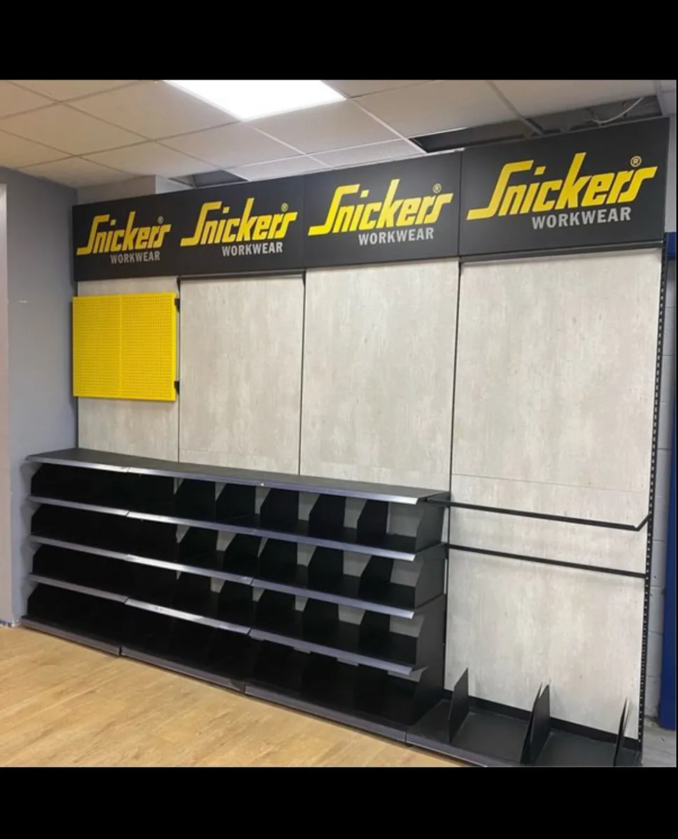 4 METER WIDE EXHIBITION DISPLAY STAND CLEARANCE - Image 2
