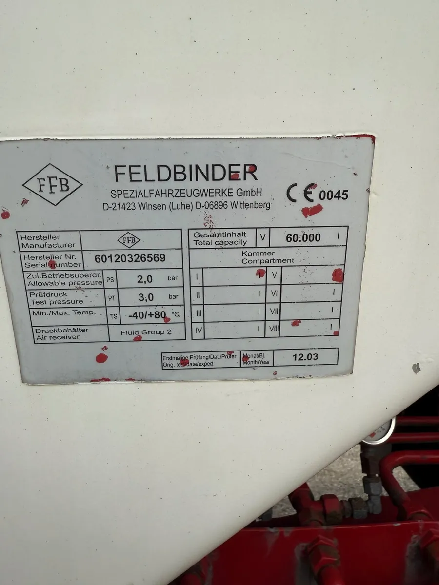 2003 FELBINDER POWDER TANKER - Image 4