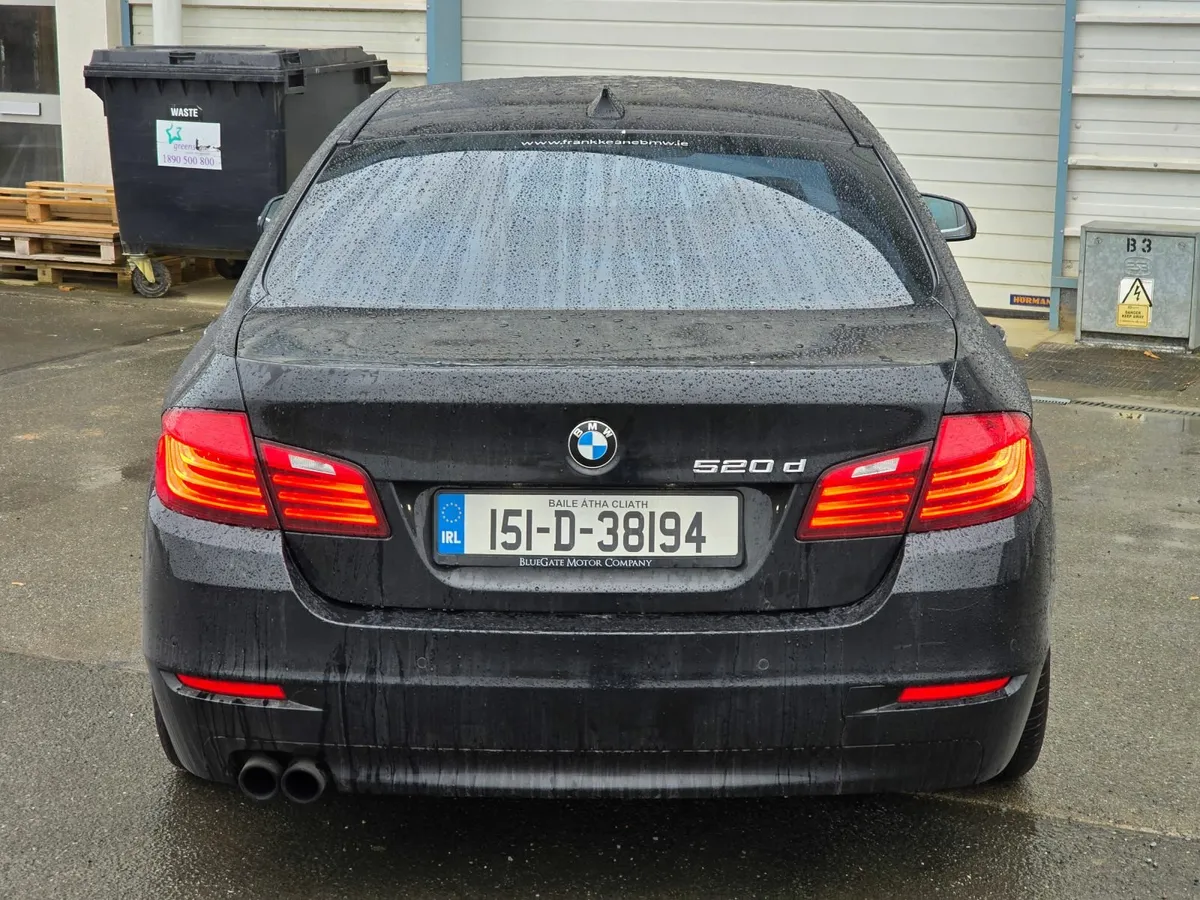 BMW 5-Series 2015 - Image 4
