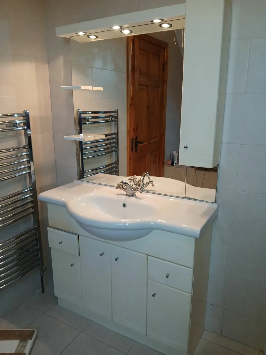 Bathroom Vanity Sink - Image 2