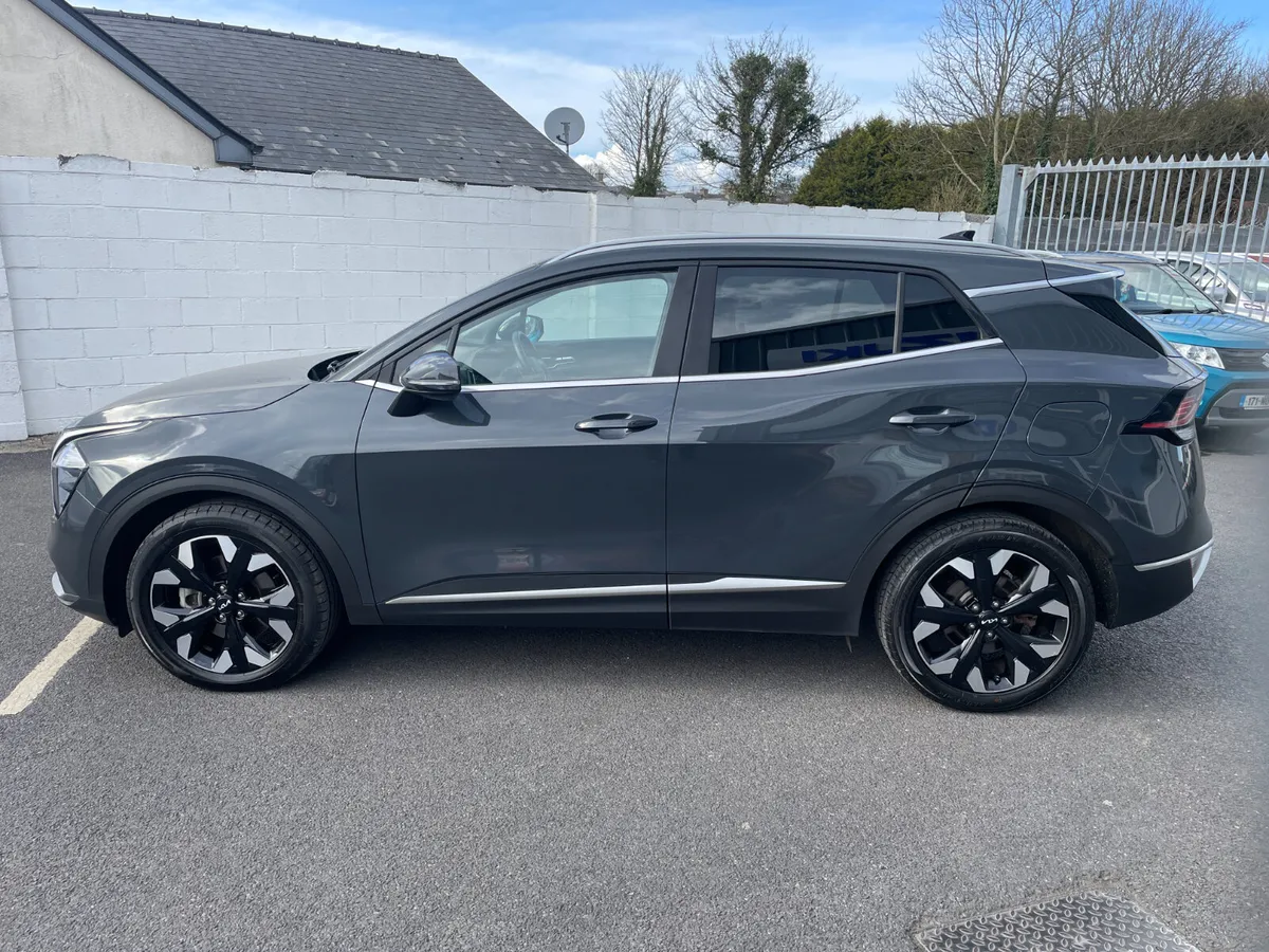 Kia Sportage 1.6 PHEV - Image 4