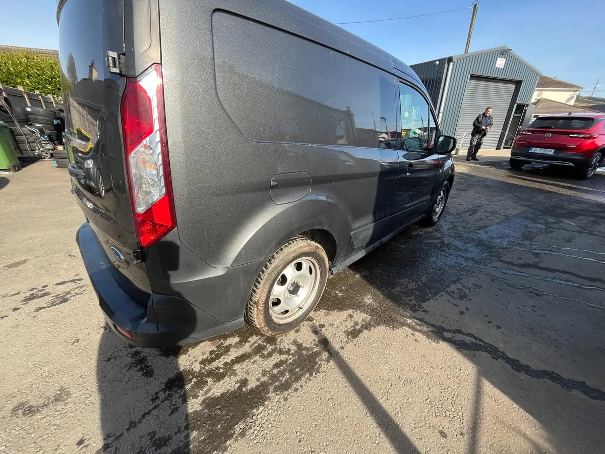 Ford Transit 2021 - Image 4