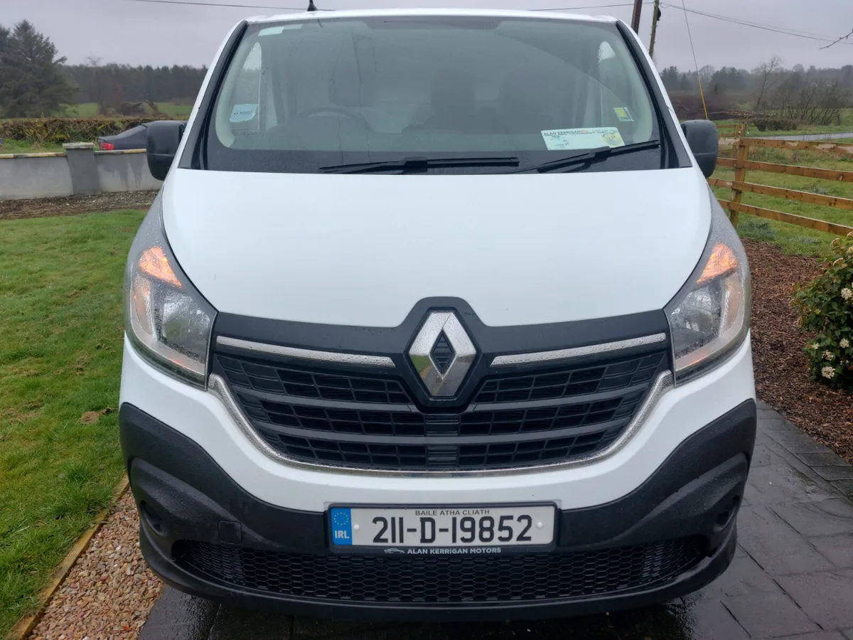 RENAULT TRAFIC 2021' 2.0 L - LWB - Image 2