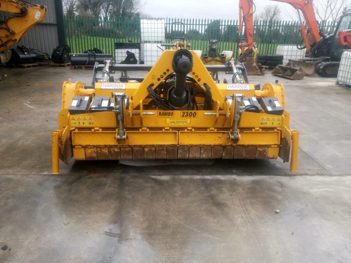 Stone crusher - Image 1