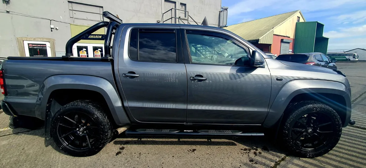 2016 Volkswagen Amarok - Image 4