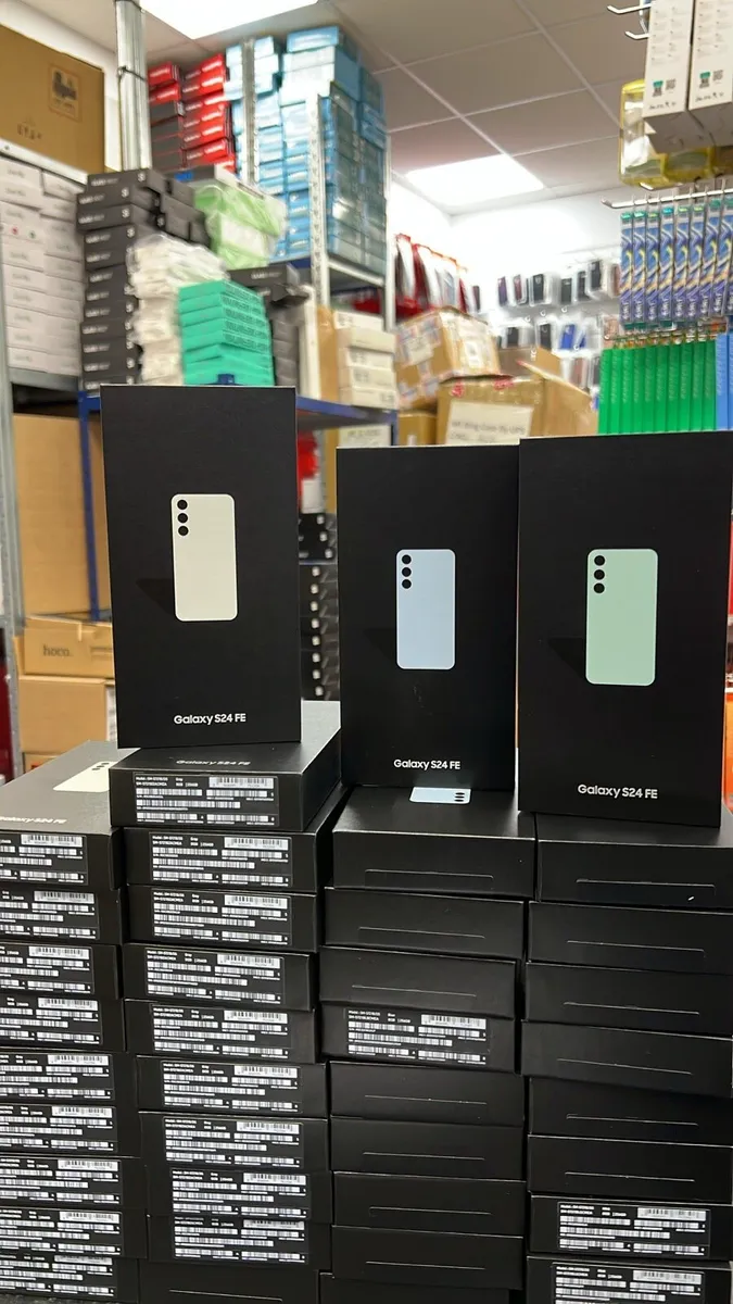 Samsung S24 FE brand New instock - Image 2
