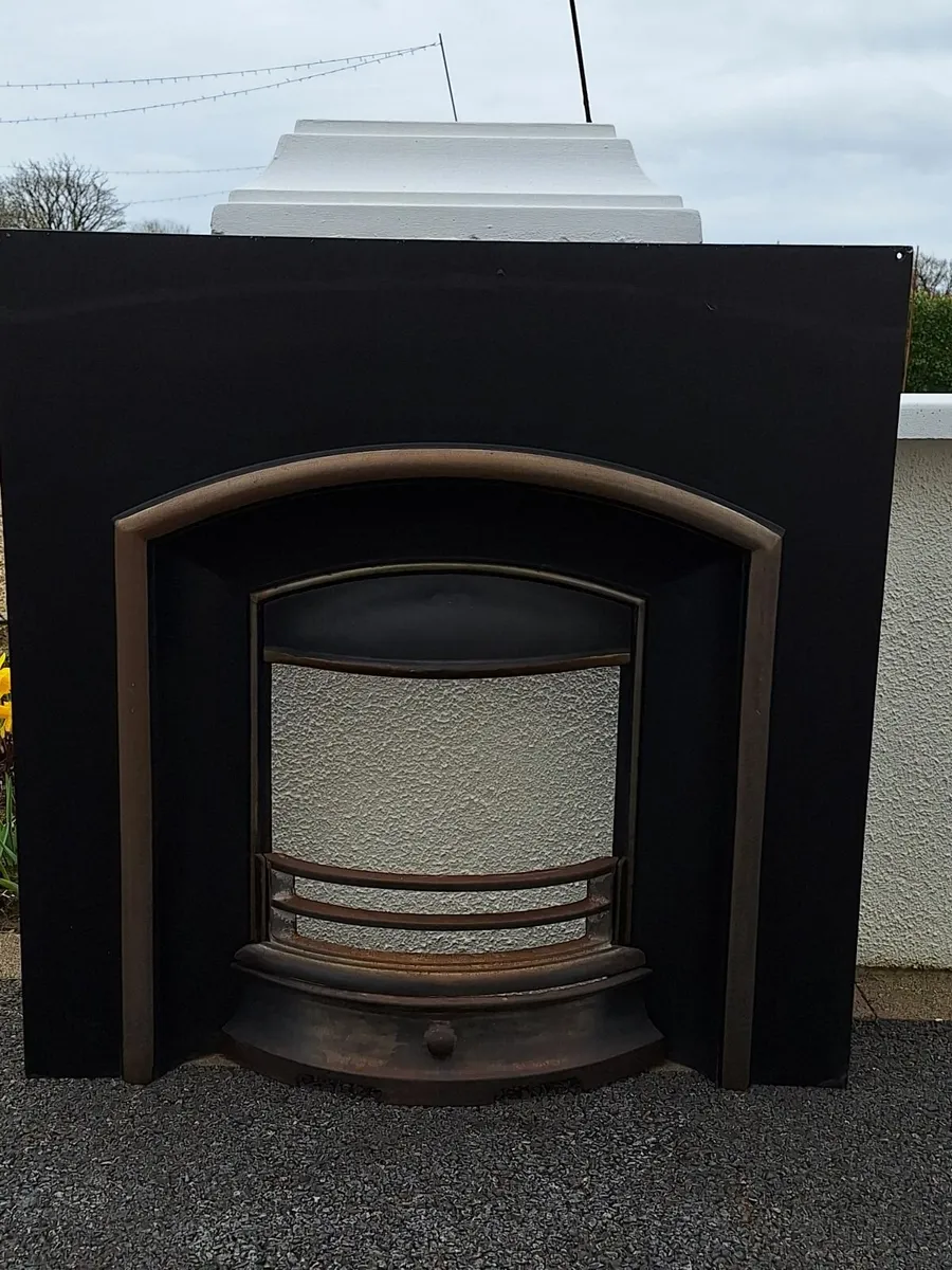 Fireplace cast iron insert - Image 1