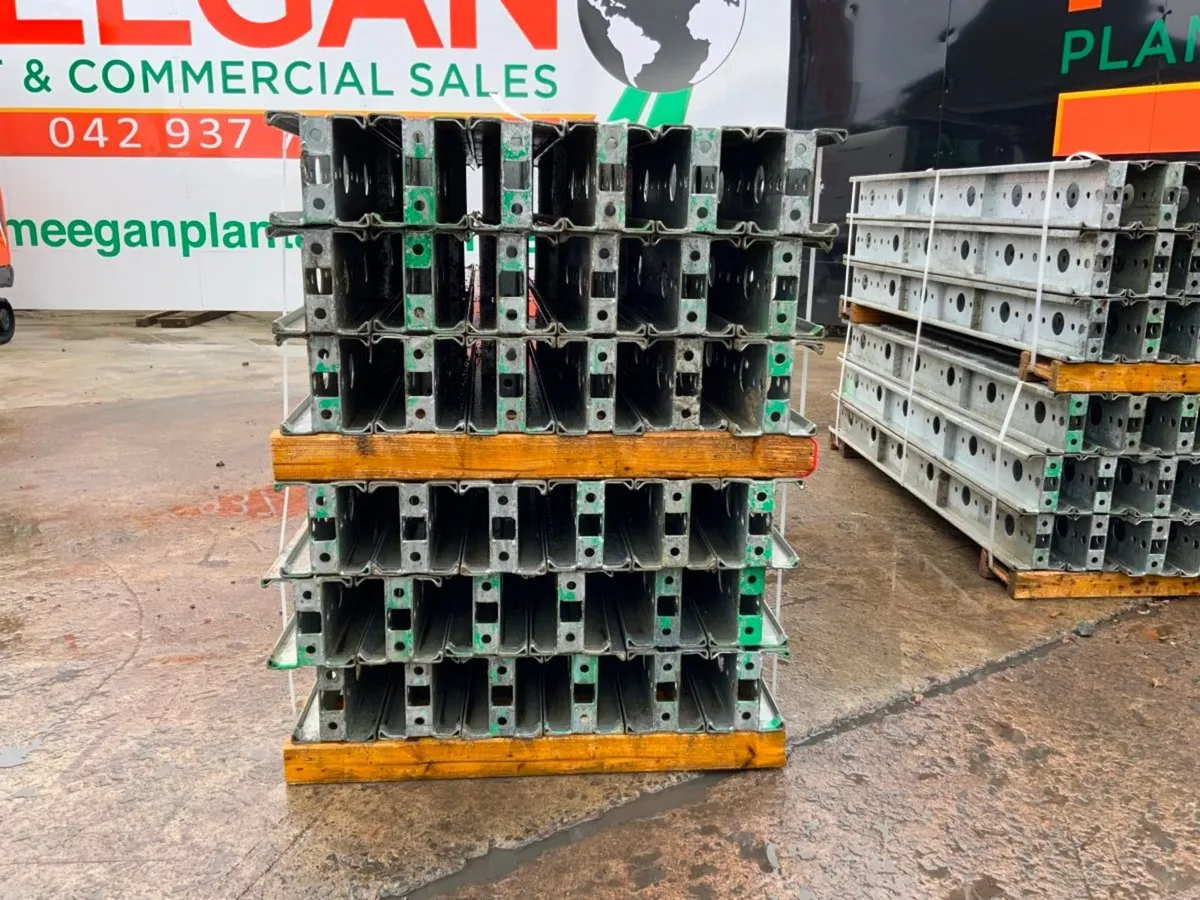 1800mm GALVANISED ALIGNMENT RAILS.........975. - Image 2