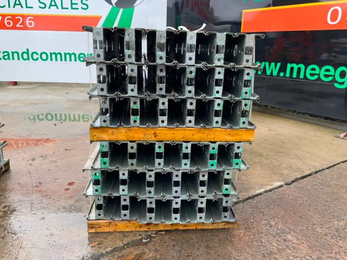 1800mm GALVANISED ALIGNMENT RAILS.........975. - Image 3