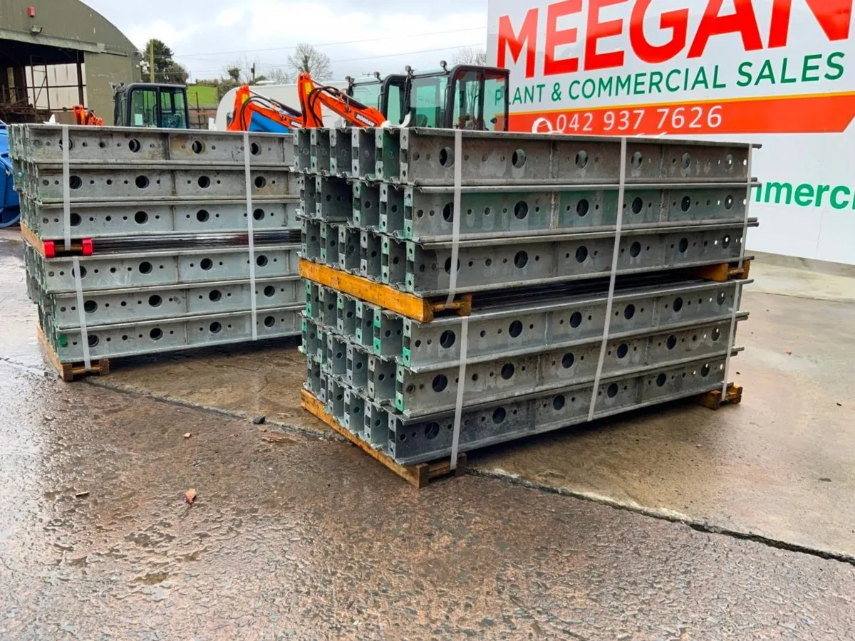 1800mm GALVANISED ALIGNMENT RAILS.........975. - Image 4